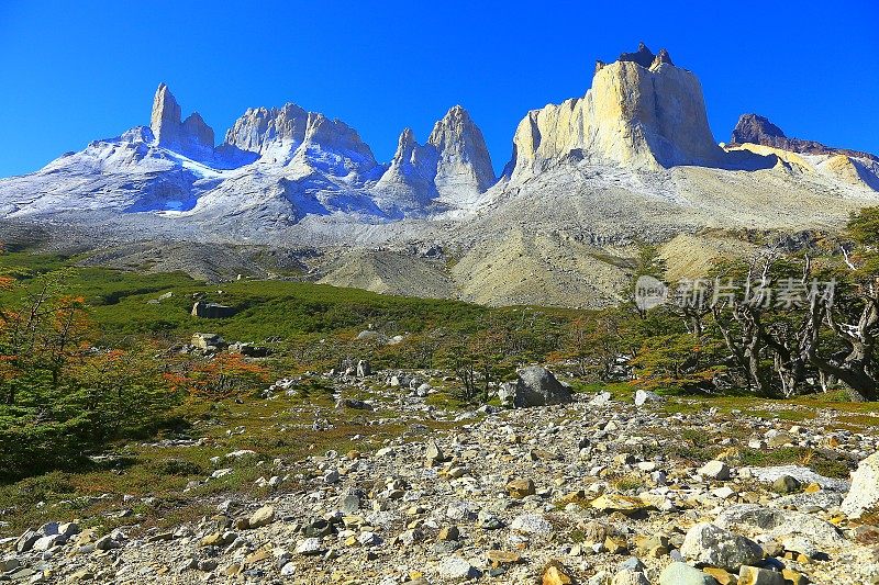 令人印象深刻的库尔诺斯德尔佩恩马西夫峰全景， 智利巴塔哥尼亚景观